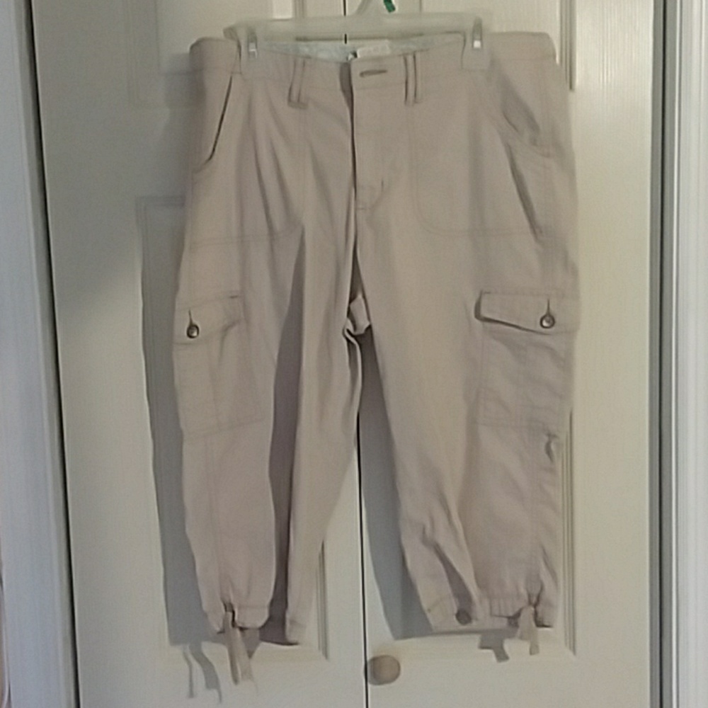 $20 LEE CARGO CAPRIS
